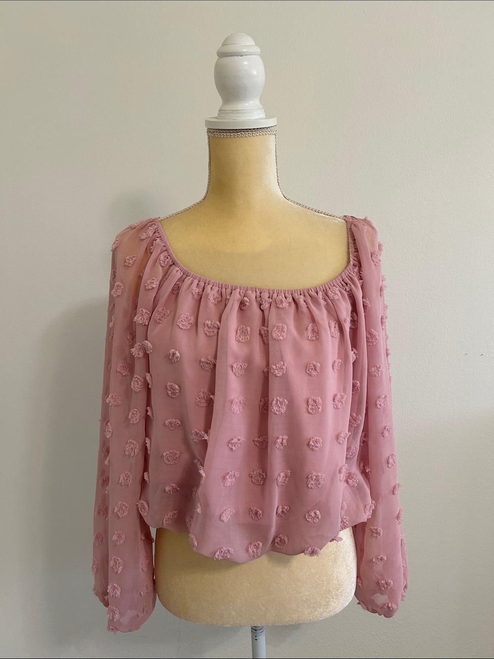 Women's Pink Textured Swiss Dot Peasant Blouse